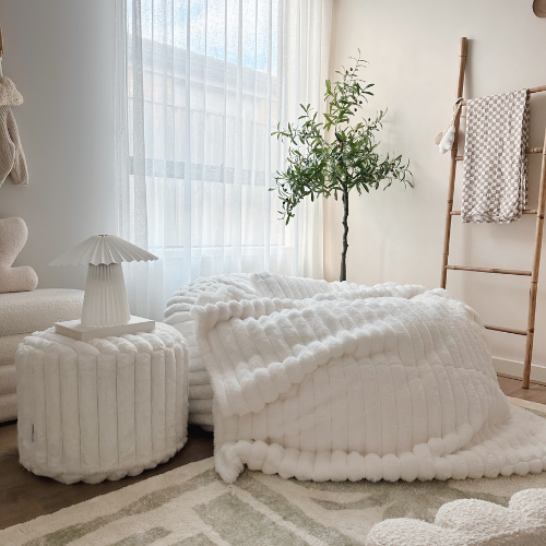Cosy Cloud (L) ~ White Ribbed [PRE-ORDER ~ JUNE]