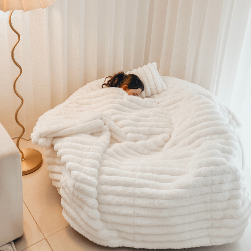 Cosy Cloud (L) ~ White Ribbed