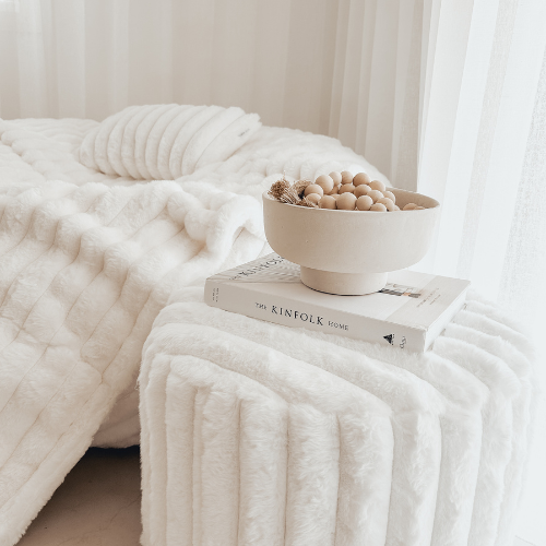 Cosy Cloud (L) ~ White Ribbed
