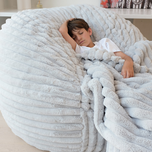 Cozy Cloud in Grey Ribbed