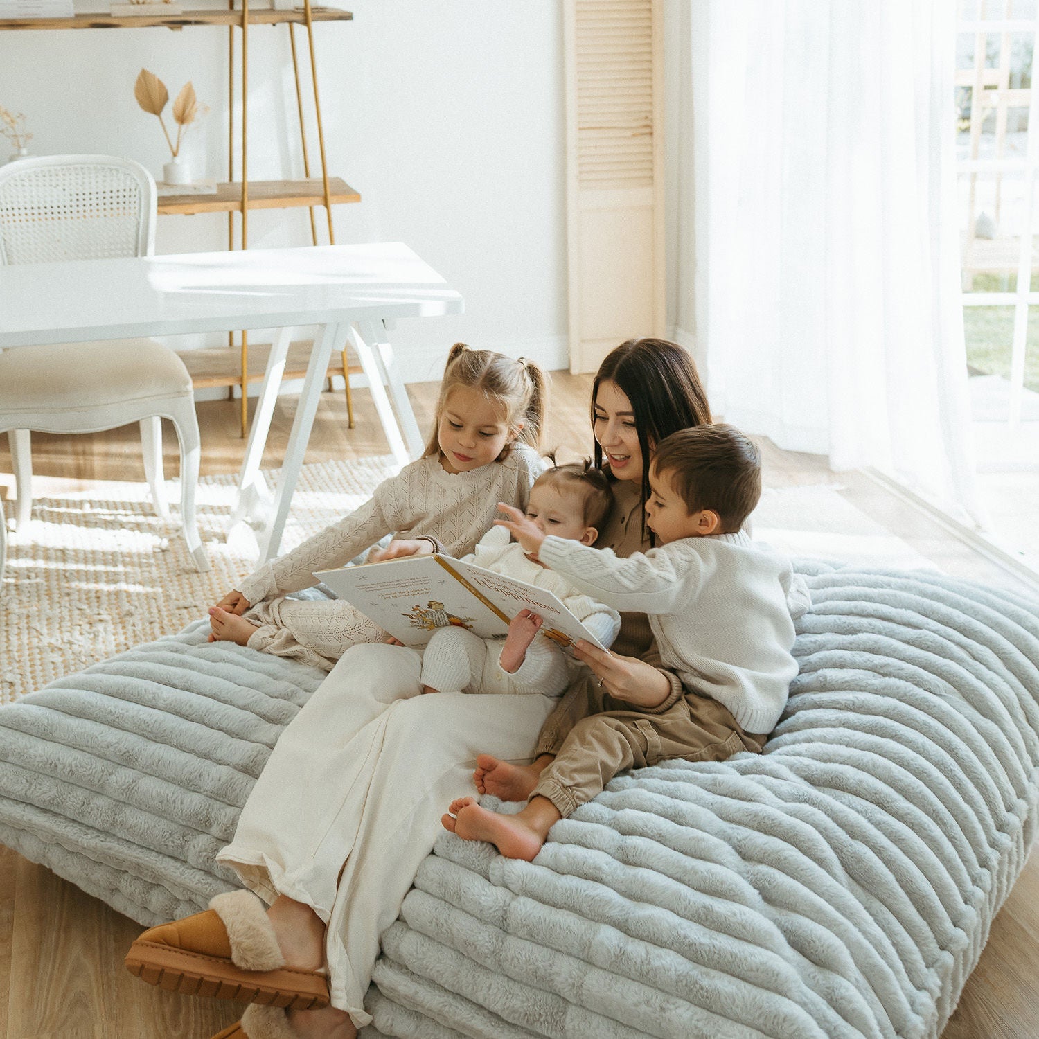 Crash Cloud Bundle - Grey Ribbed Faux Fur