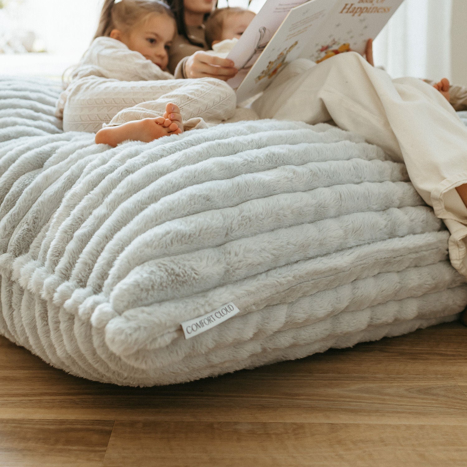 Crash Cloud Bundle - Grey Ribbed Faux Fur