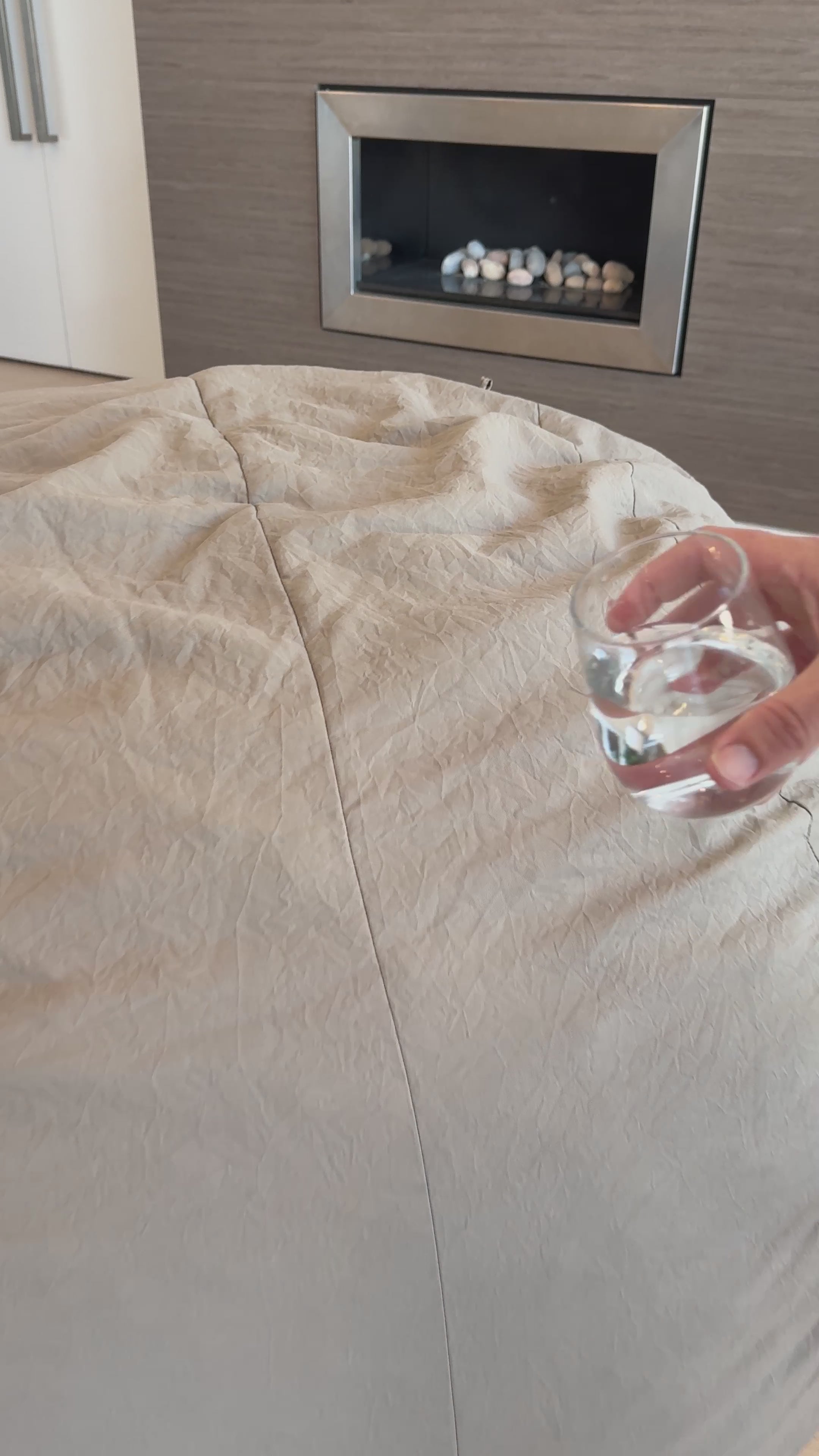 Crash Cloud ~ White Ribbed